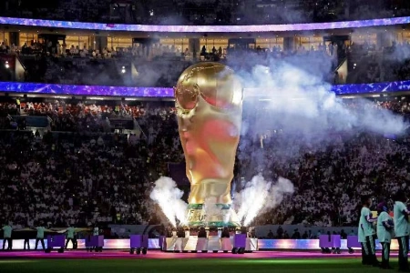 花费超2000亿美元，被欧美怒批12年，卡塔尔办世界杯只为重新定义自己